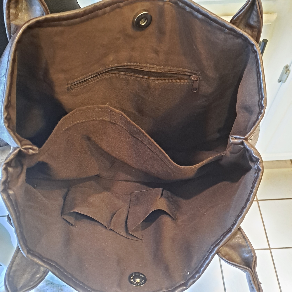 Elegant Multi-Color & Multi-Patterned Faux Leathe… - image 8